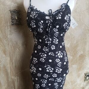 No Boundaries Black & White Floral Midi Dress